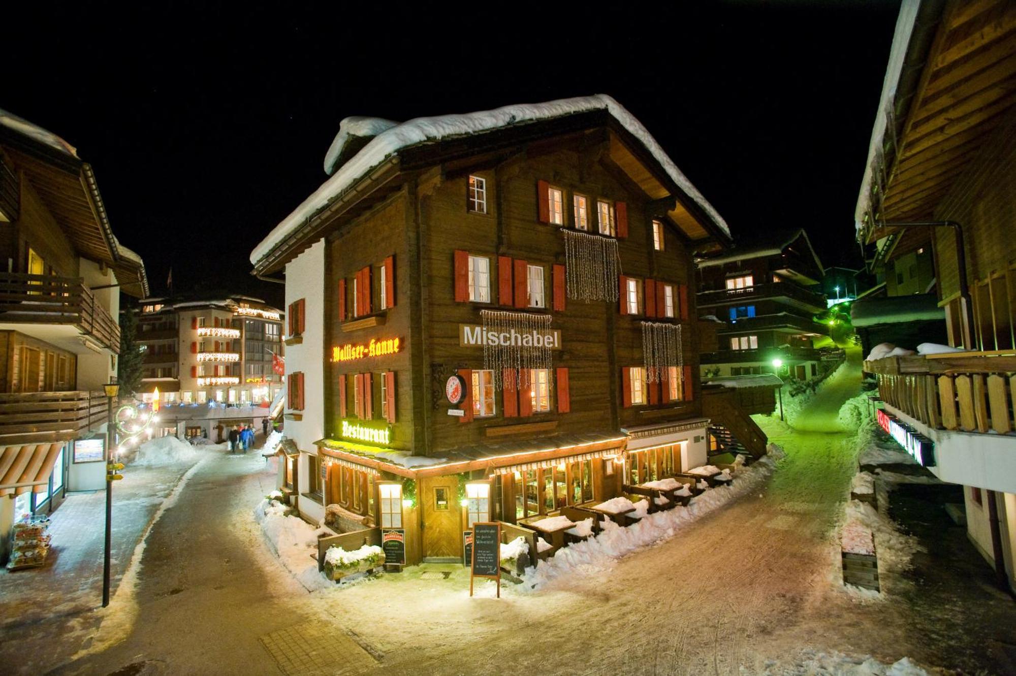 Hotel Walliserkanne Grächen Exteriör bild