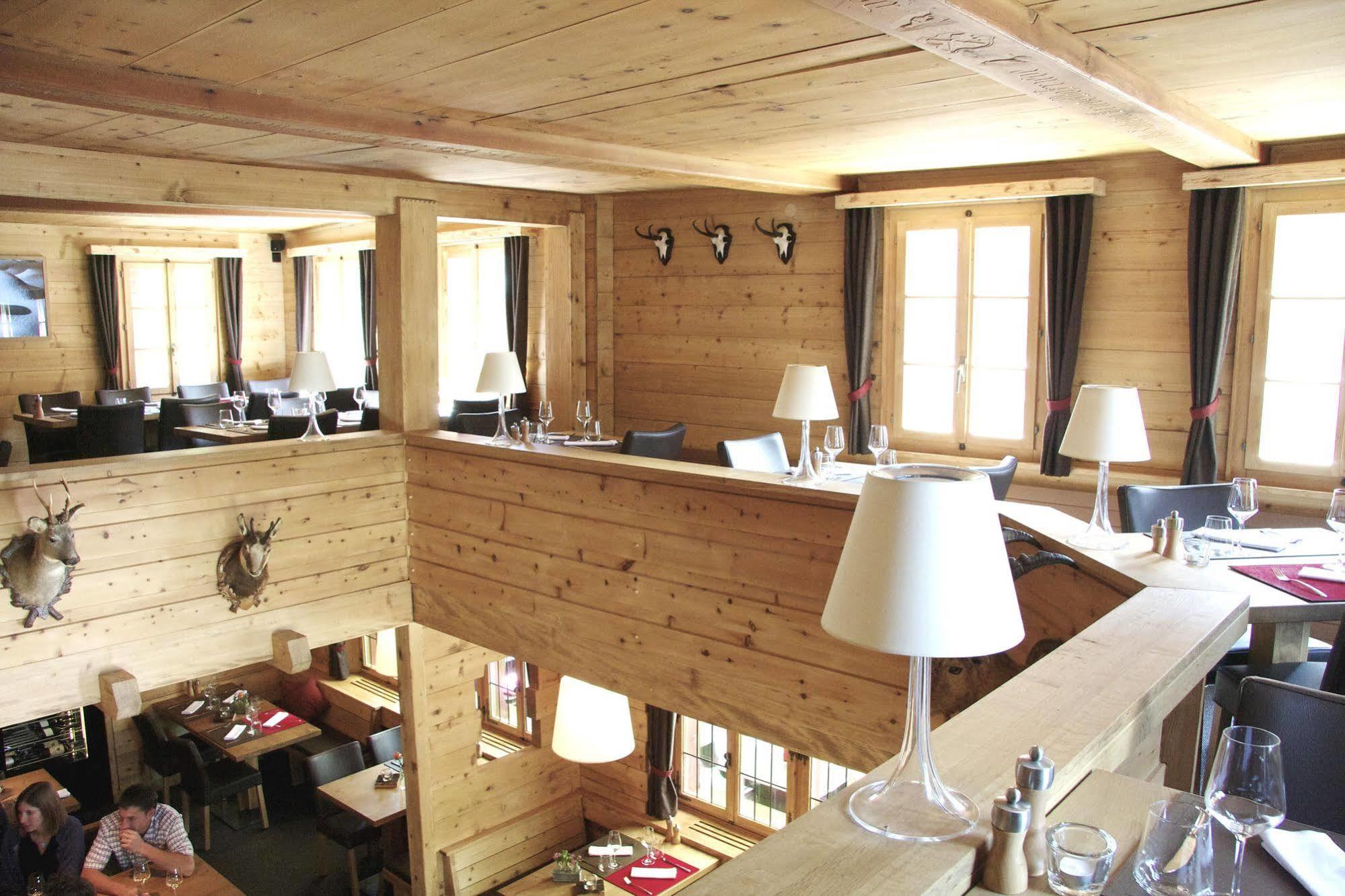 Hotel Walliserkanne Grächen Exteriör bild